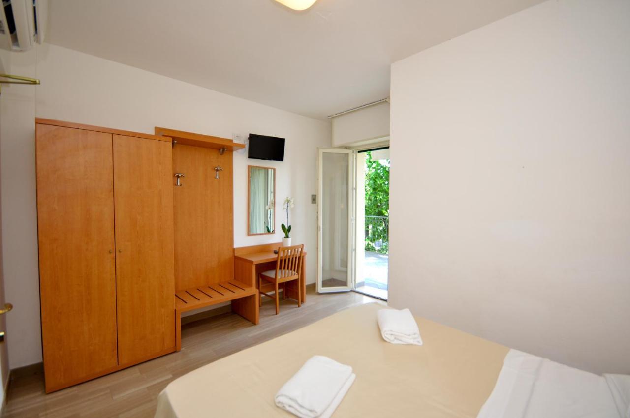 Hotel Airone 3*