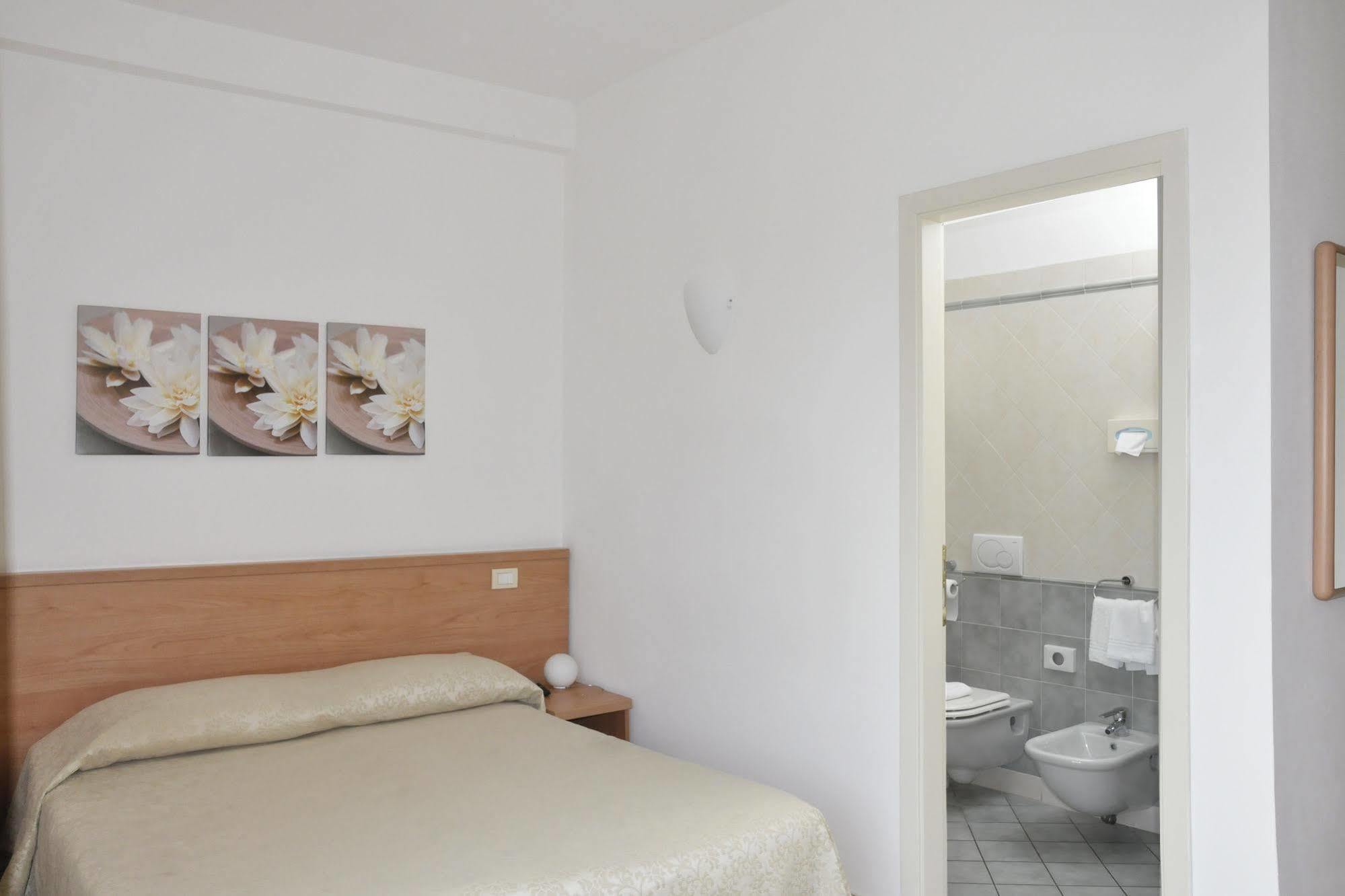 Hotel Airone